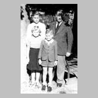 111-1248 Kinderheim Kyritz 1950. Rudolf, Waltraud und Ulrich Liedtke.jpg
